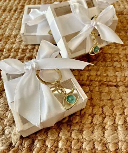 Μπομπονιέρα Ξύλινο Κουτί με ματάκι