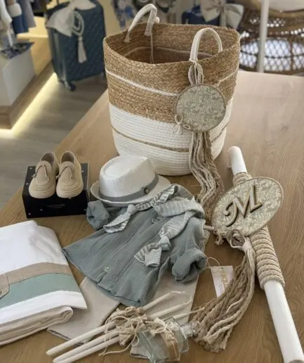 Πλήρες σετ Βάπτισης με καλαθούνα boho style
